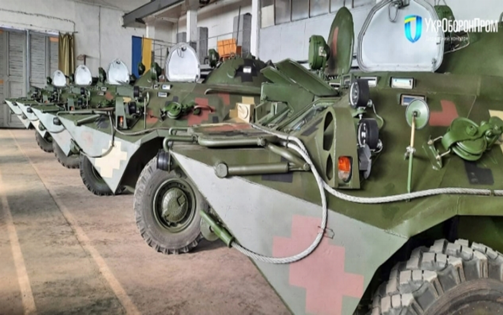 Миколаївський бронетанковий завод оновив партію БТР-80 для українських військових
