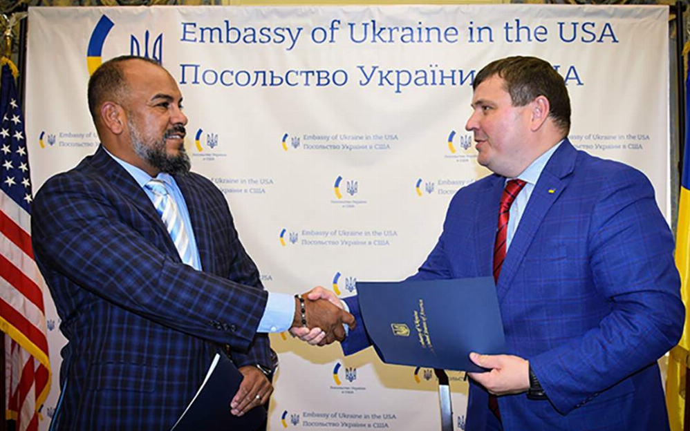 Укроборонпром уклав три угоди про співробітництво з американськими оборонними компаніями