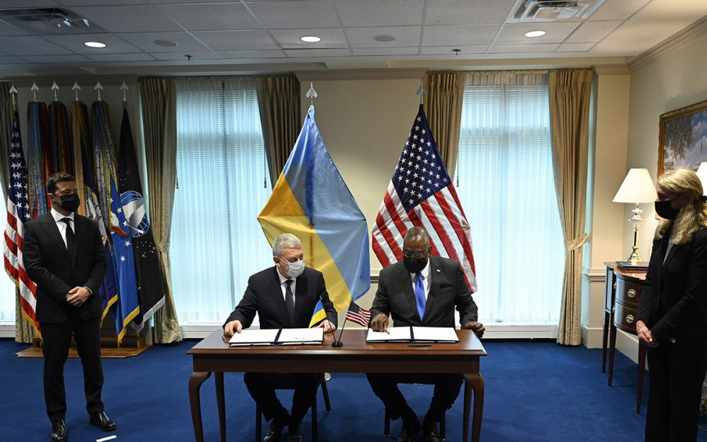 Україна та США підписали угоду з оборонного партнерства