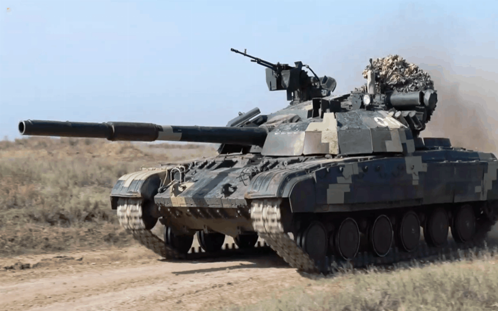 У ЗСУ модернізовано 50% танків – Залужний