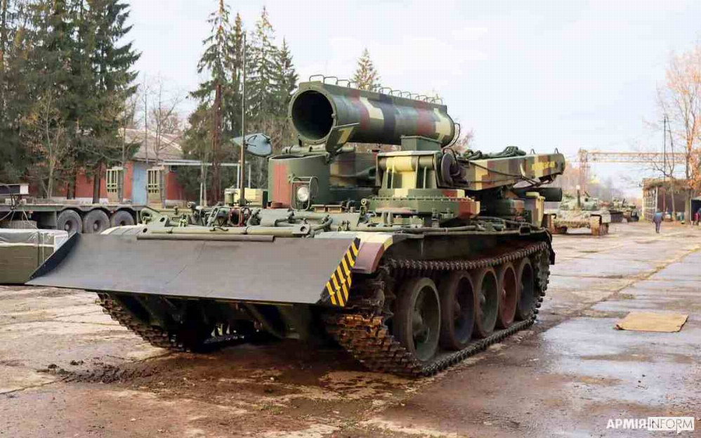 Львівський бронетанковий завод поставить український кулемет на оновлений бронетягач БТС-4